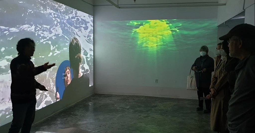 This image has an empty alt attribute; its file name is linked-objects-2-5.jpg